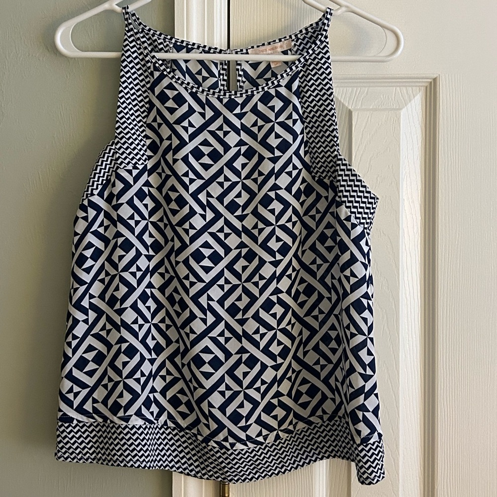 Skies Are Blue Navy and White Geometric Tank Top